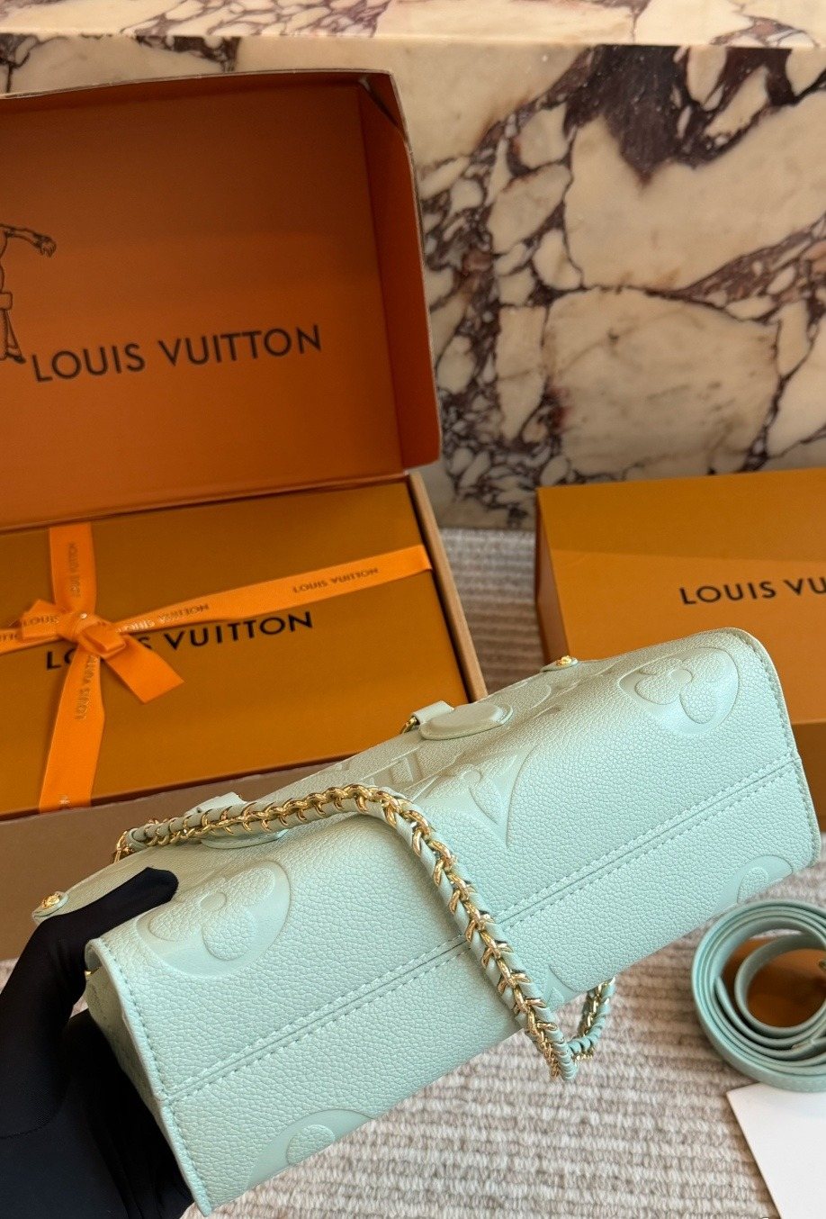 Louis Vuitton Onthego Mint Green Embossed Handbag — detail