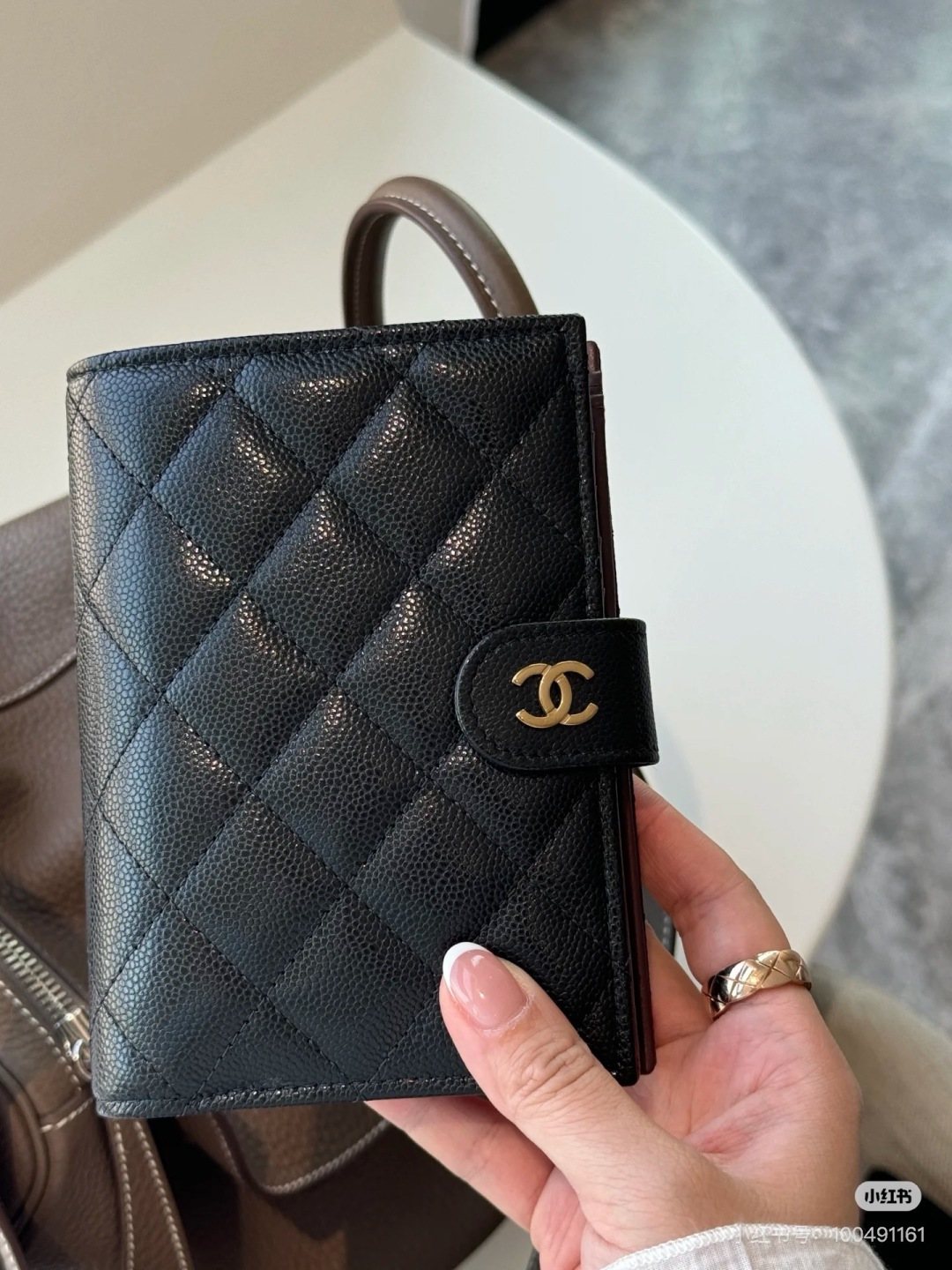 Chanel Diamond-Quilted Tab Wallet — hero