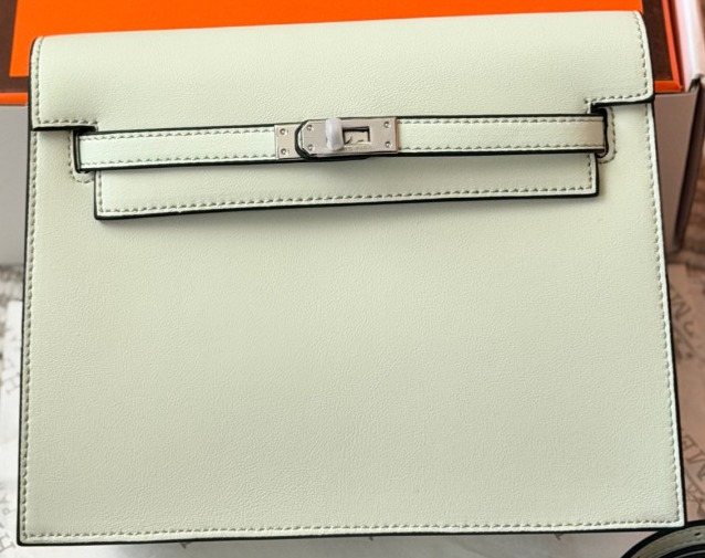 Hermès Kelly Danse Convertible Shoulder Bag — front