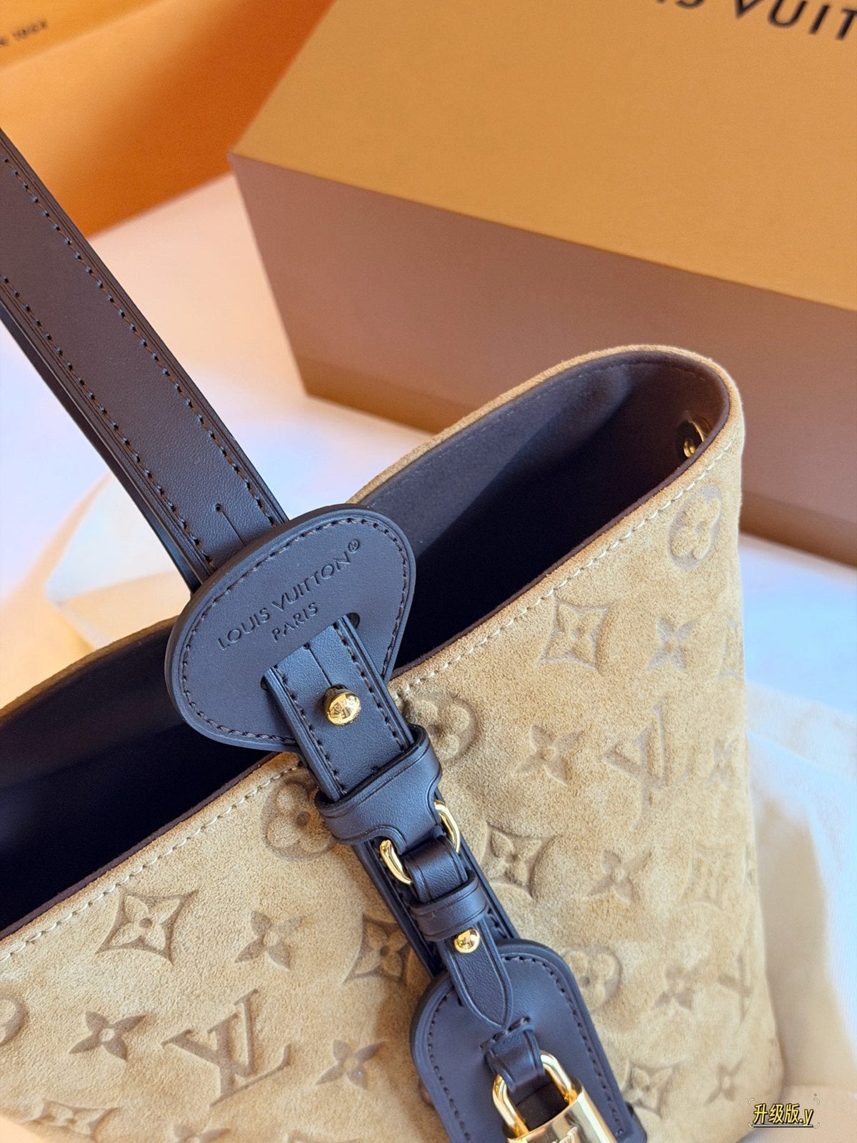 Louis Vuitton All In BB Monogram Bucket Bag — detail