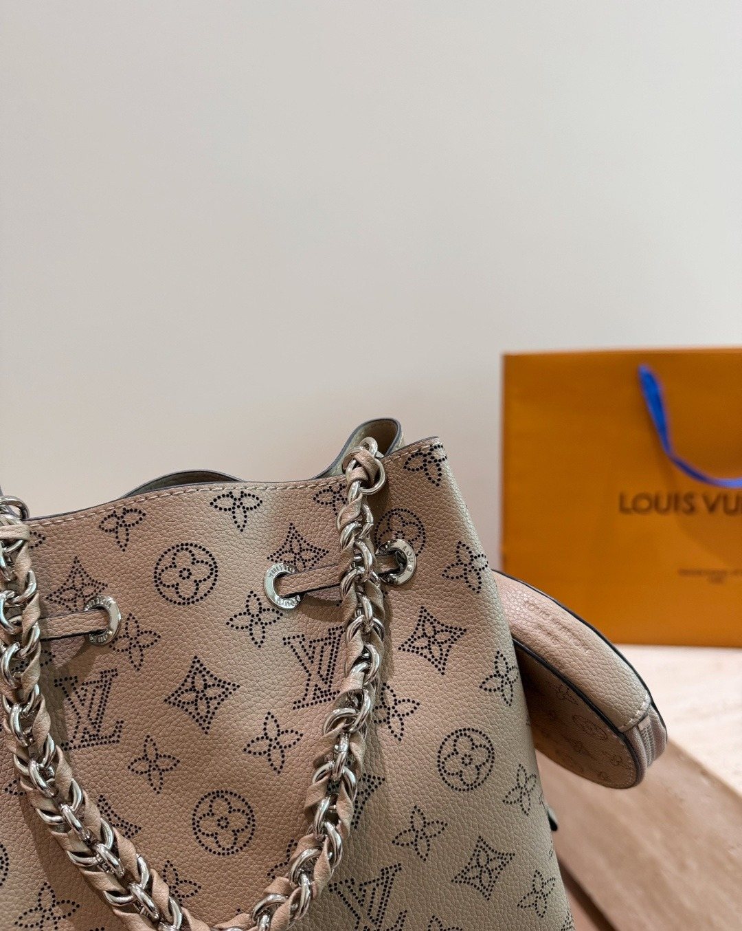Louis Vuitton Bella Monogram Bucket Bag — detail