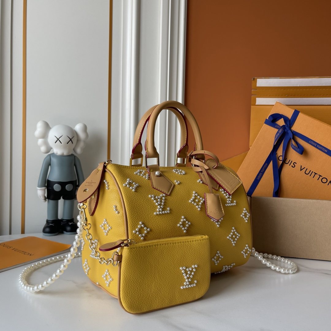 Louis Vuitton Speedy Bandoulière Pearl-Like Motif Satchel — front