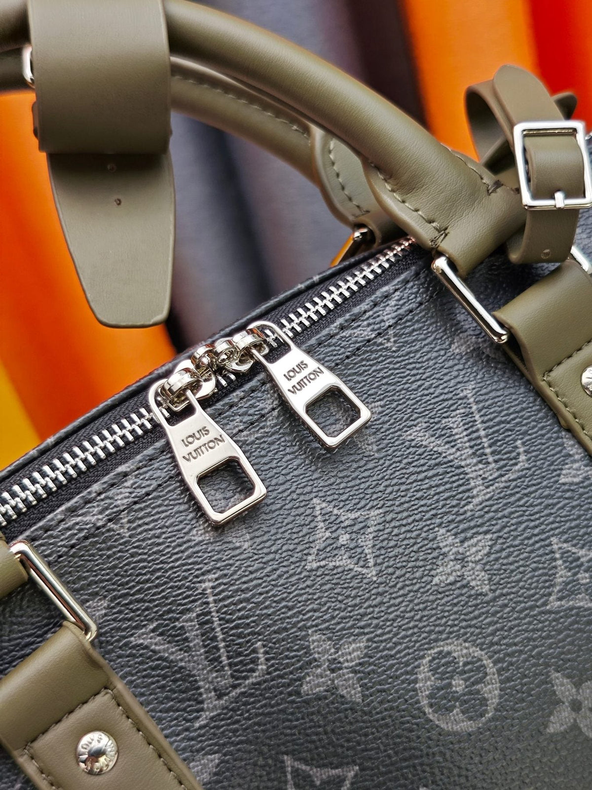 Louis Vuitton Keepall Bandoulière Monogram Duffel Bag — detail