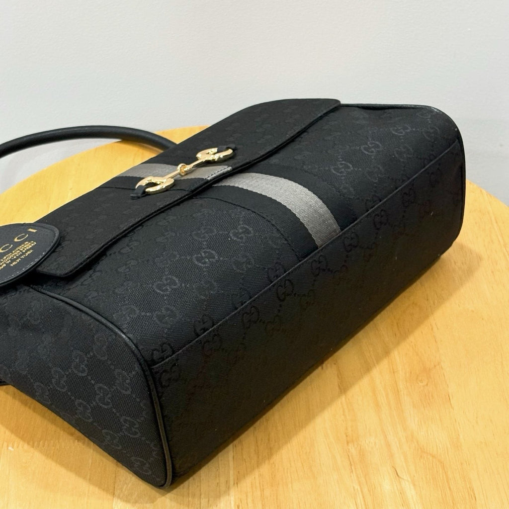 Gucci Horsebit Flap Top-Handle Shoulder Bag — detail