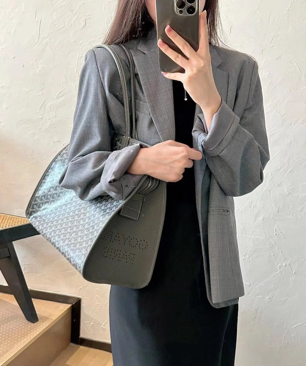 Goyard Hardy Patterned Tote Bag — side