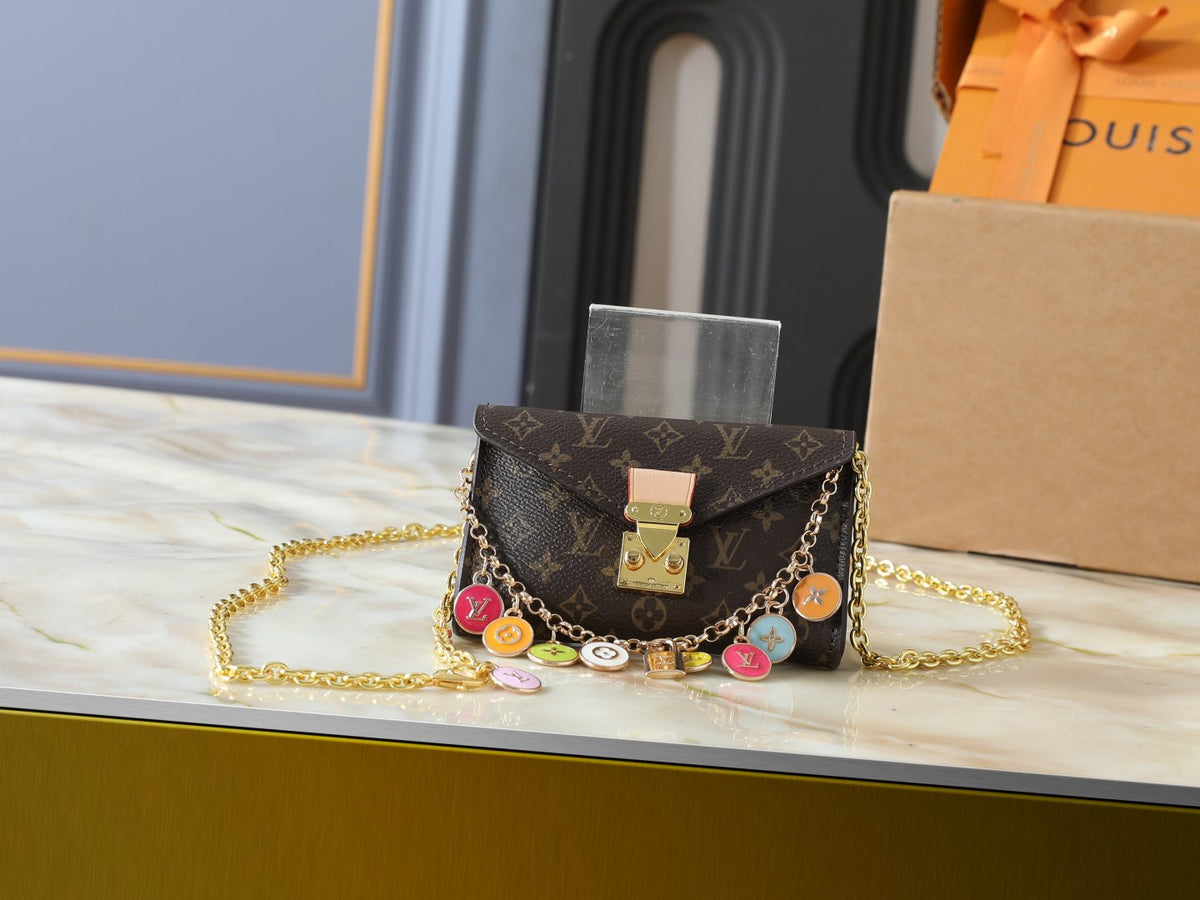 Louis Vuitton Pouch Metis Monogram Chain-Strap Pouch — front