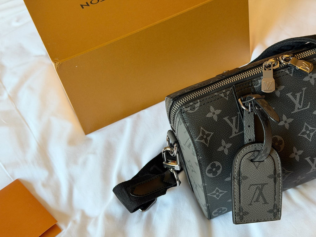 Louis Vuitton Keepall City Barrel Bag — detail