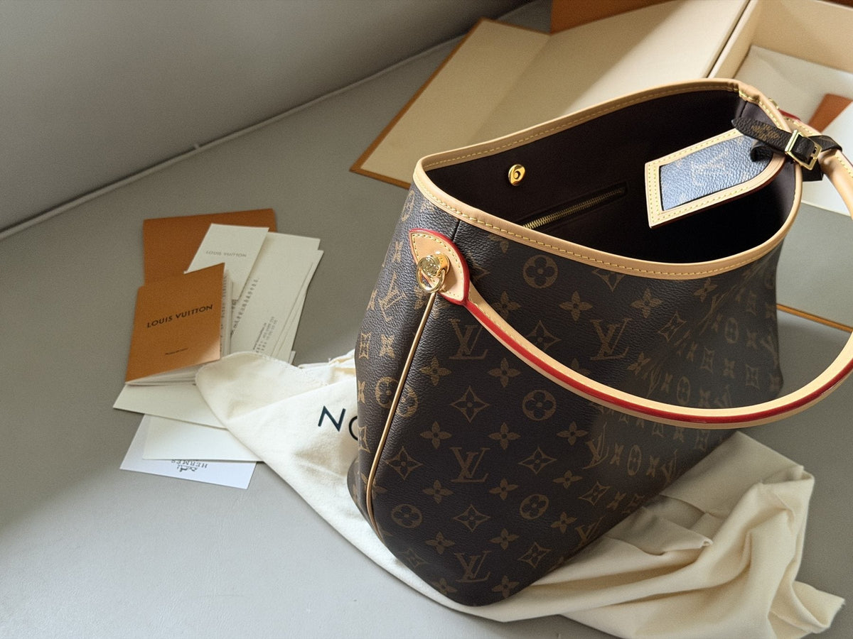 Louis Vuitton Carryall Monogram Shoulder Bag — front